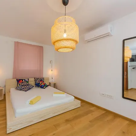 Гостевой дом Casa Dubi Hvar 3*