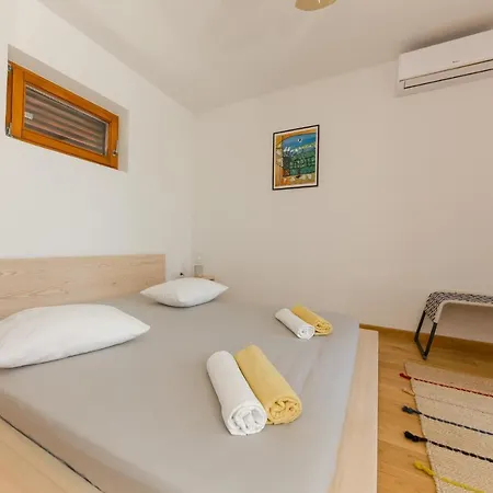 Casa Dubi Hvar Gasthuis