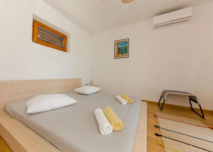 Casa Dubi Hvar Penzion