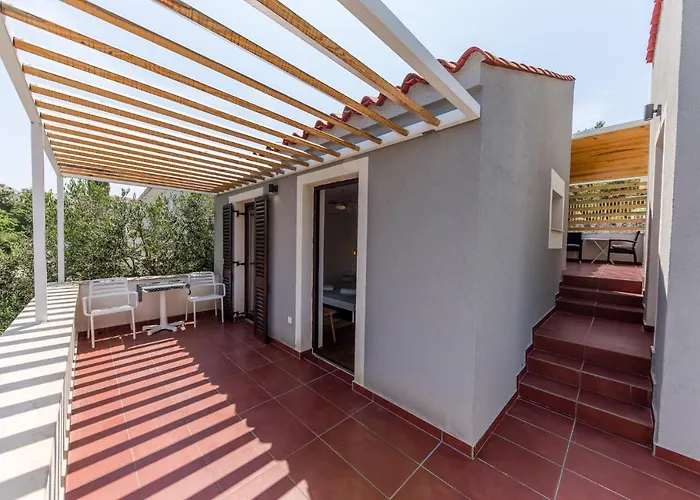 Pensión Casa Dubi Hvar 3*